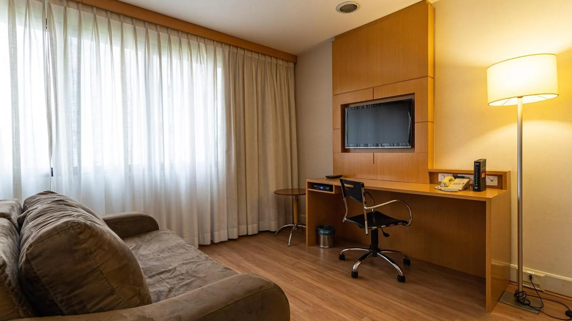 Executive Hotel Jardins - Al Lorena 473 Sao Paulo Apartment