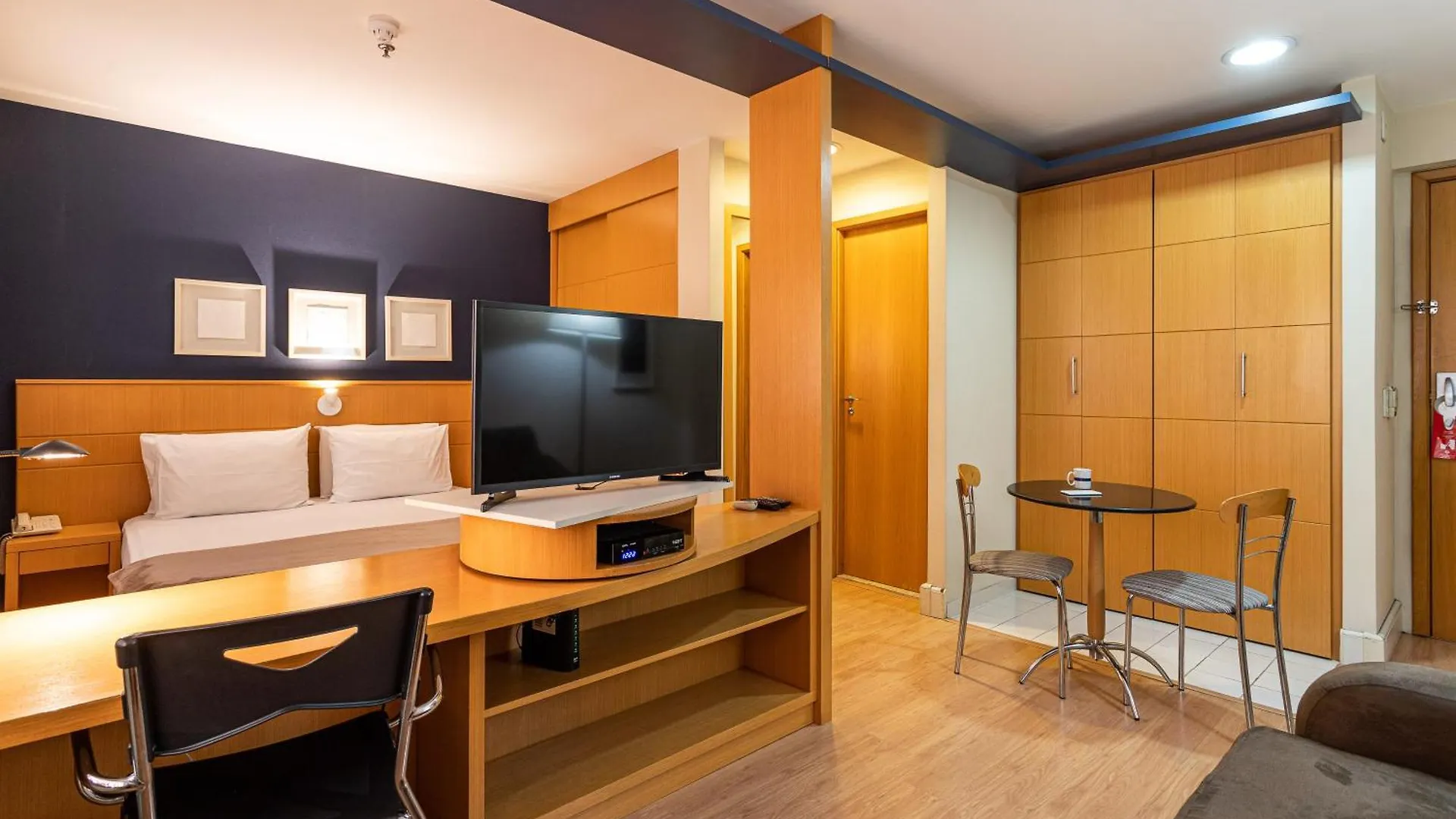 Executive Hotel Jardins - Al Lorena 473 Sao Paulo Apartment